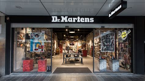 Dr. Martens US Store Locator.